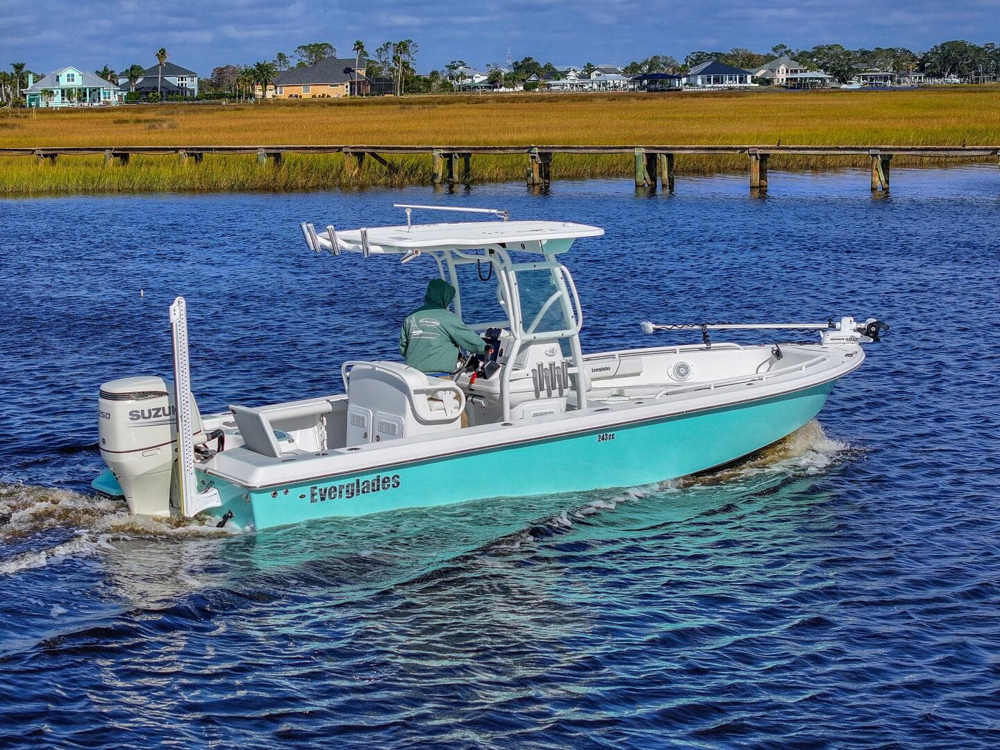 2024 Everglades 243 CC — photo 5