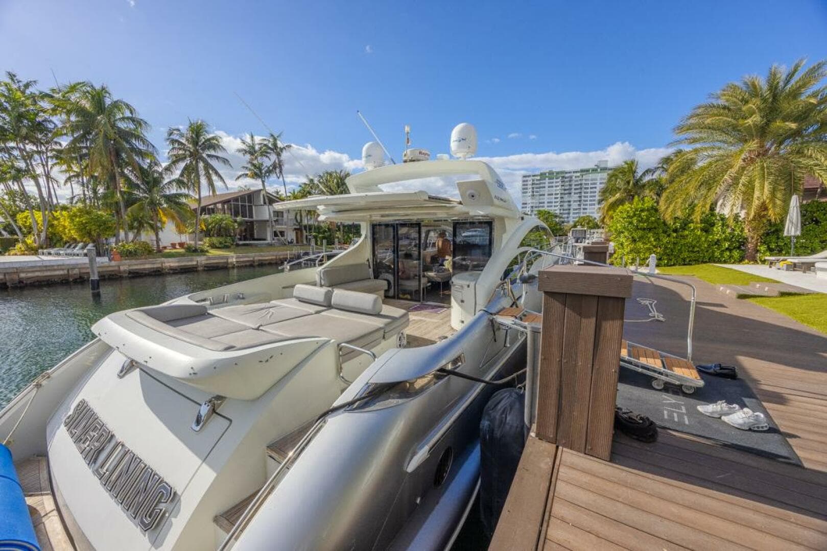 2009 Azimut 68S — photo 4