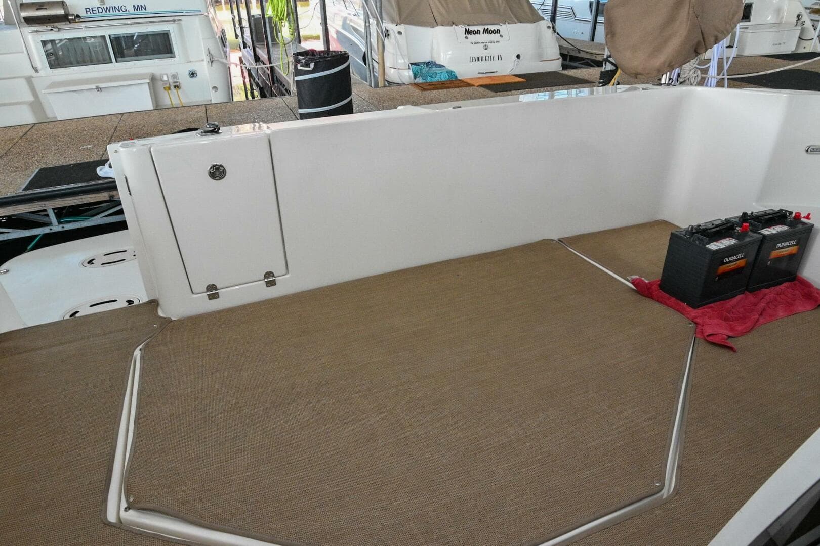 2002 Cruisers Yachts 5000 Sedan Sport — photo 19