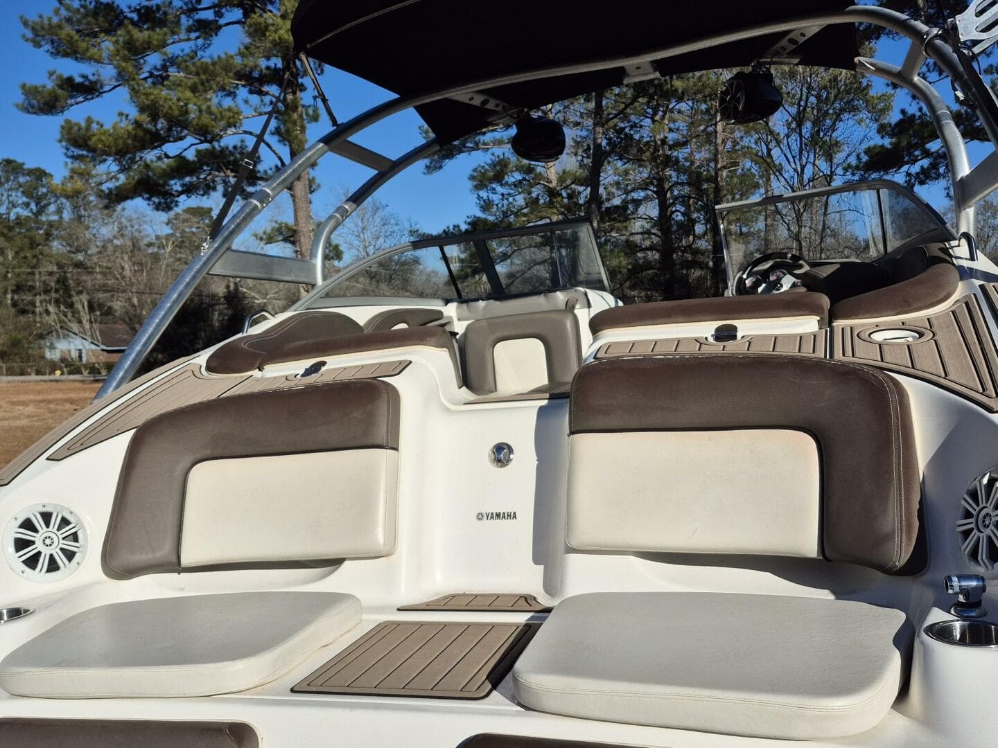 2011 Yamaha Boats 242 Limited S — photo 29