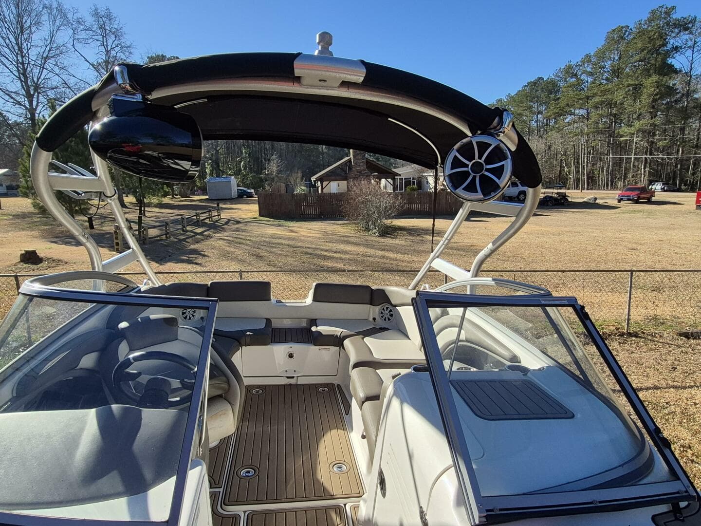 2011 Yamaha Boats 242 Limited S — photo 24