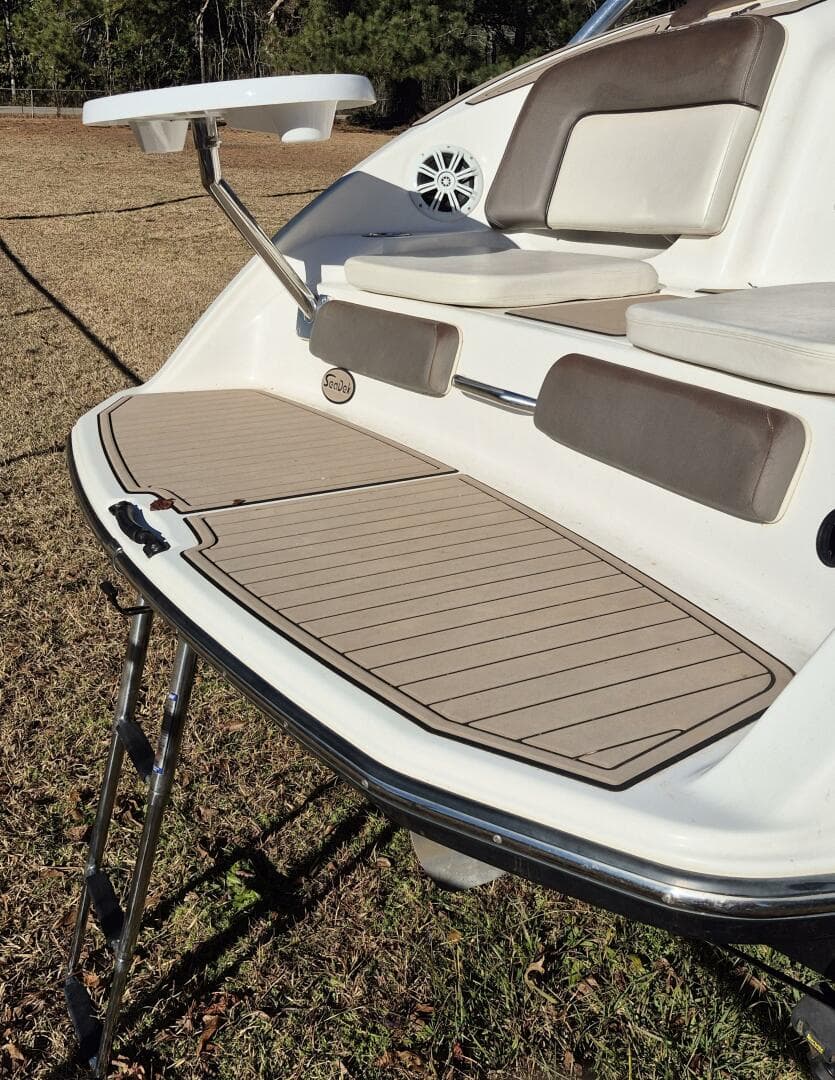 2011 Yamaha Boats 242 Limited S — photo 36