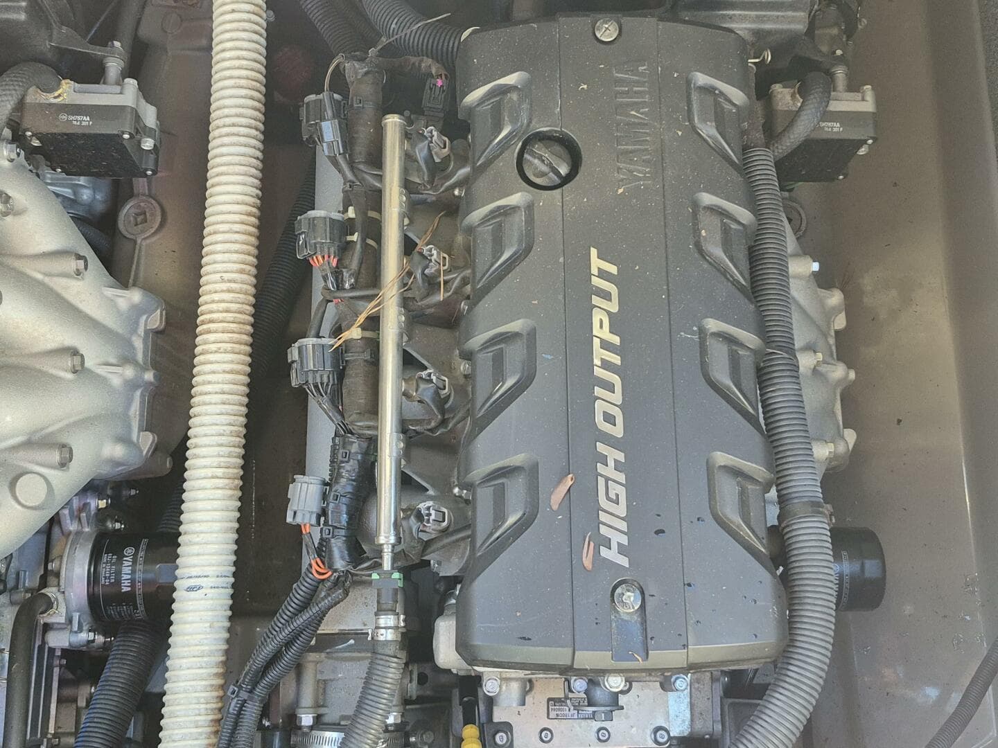 2011 Yamaha Boats 242 Limited S — photo 15