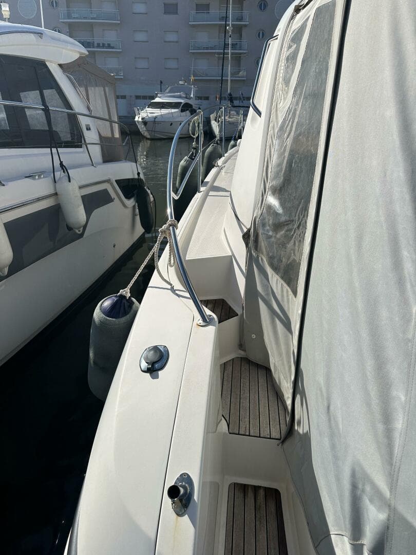 2013 Bavaria Sport 35 — photo 28