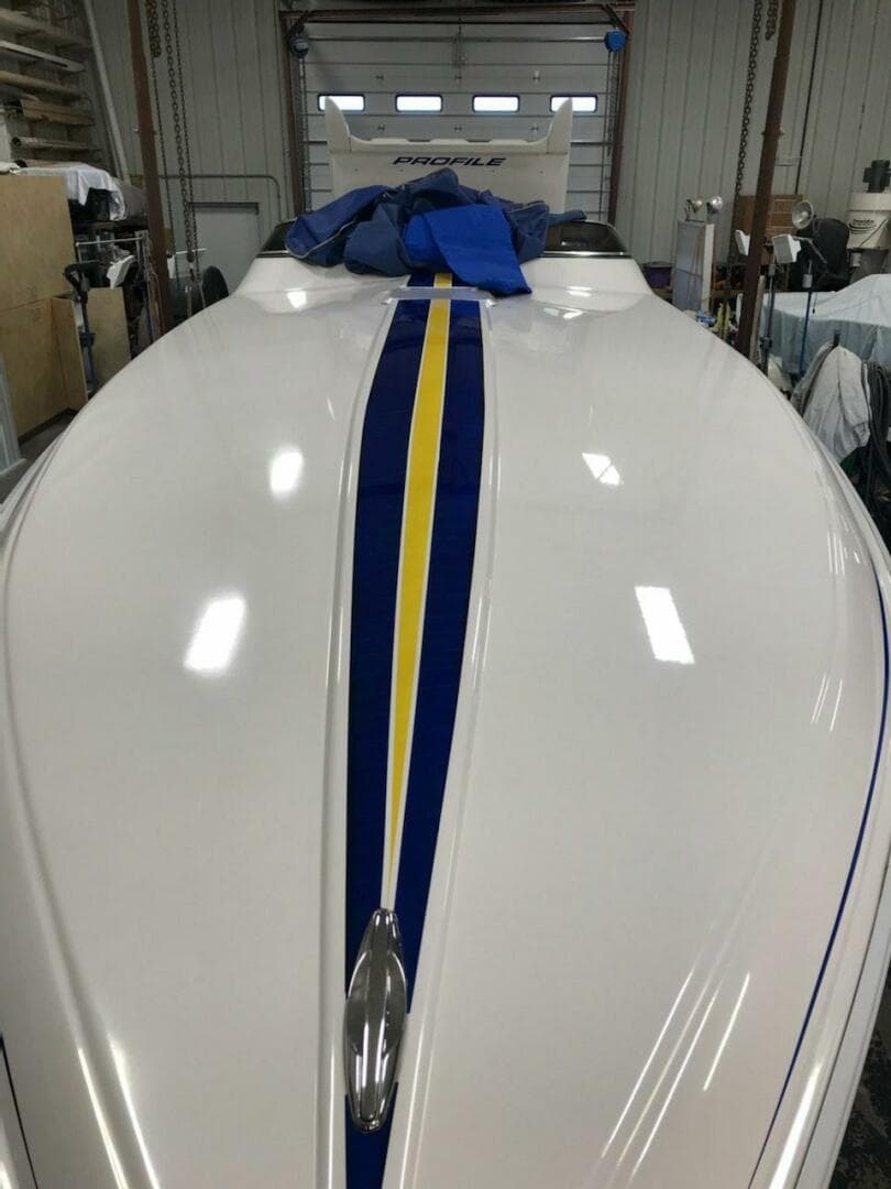 2002 Profile 33V — photo 15