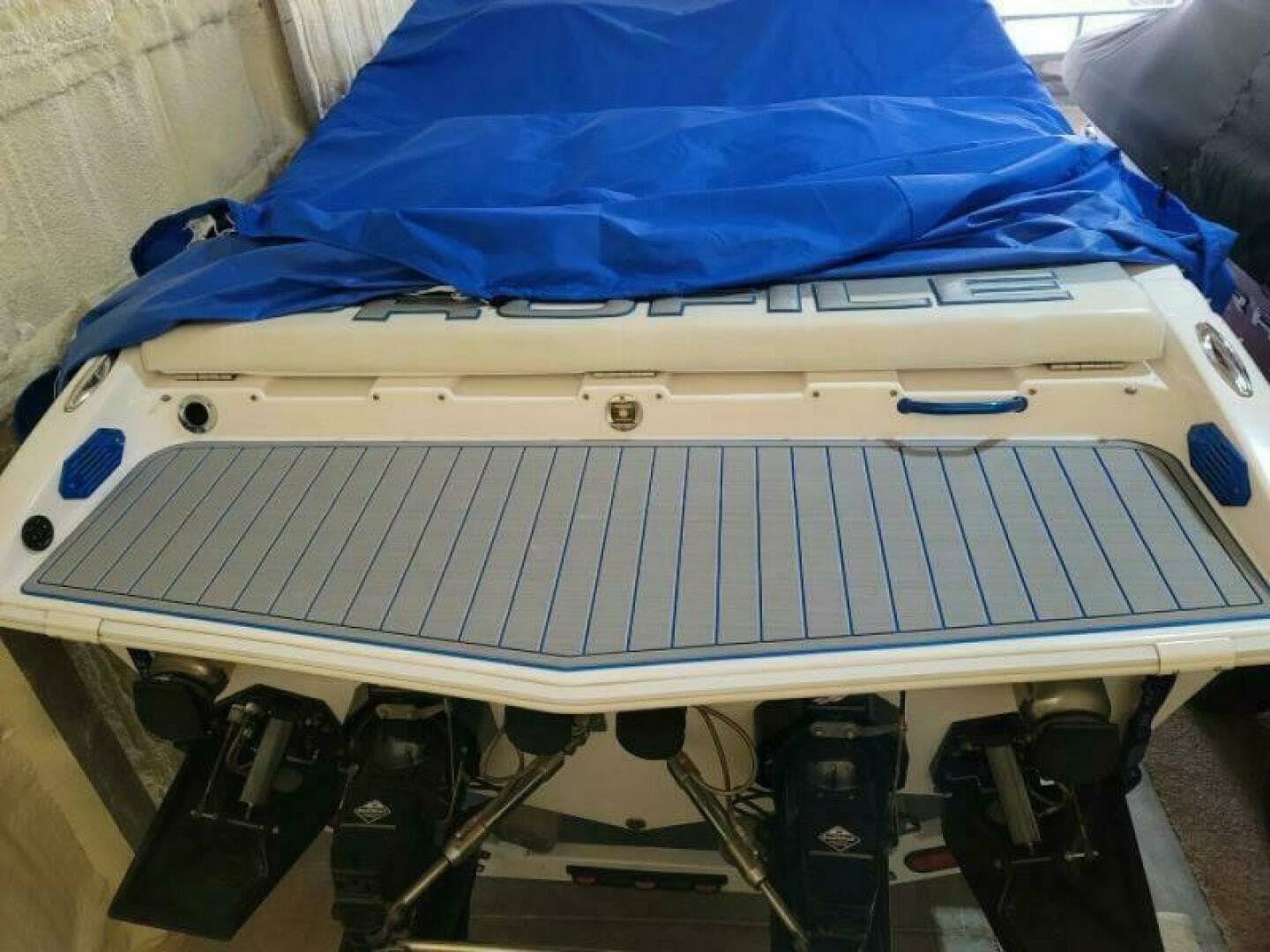 2002 Profile 33V — photo 7