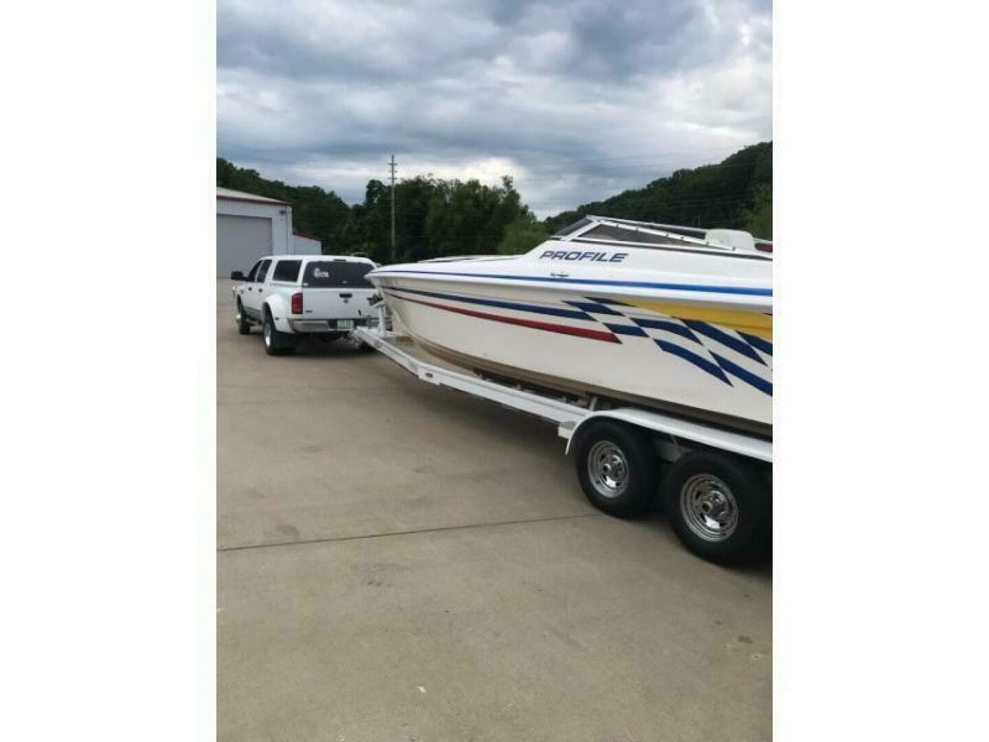2002 Profile 33V — photo 12