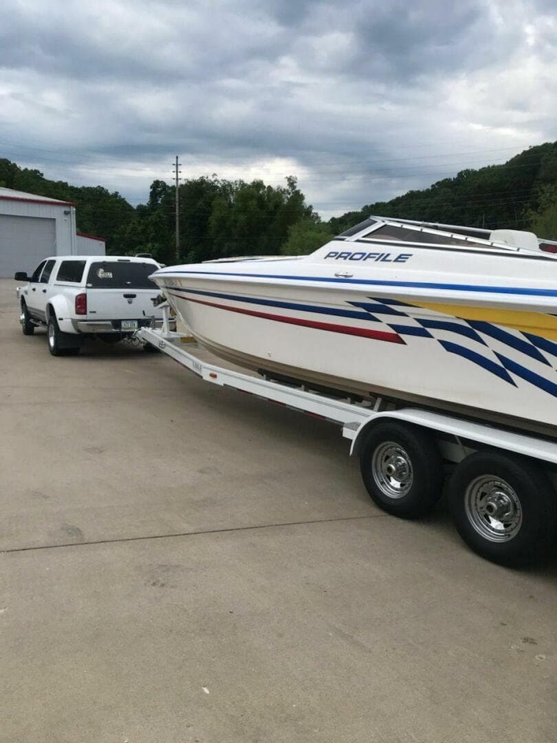 2002 Profile 33V — photo 16