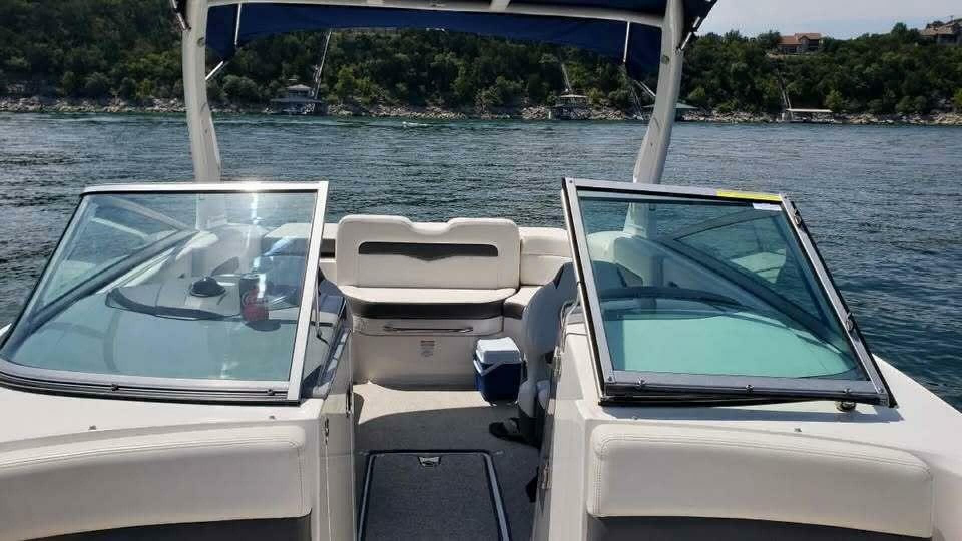 2013 Chaparral 246 Ssi — photo 8