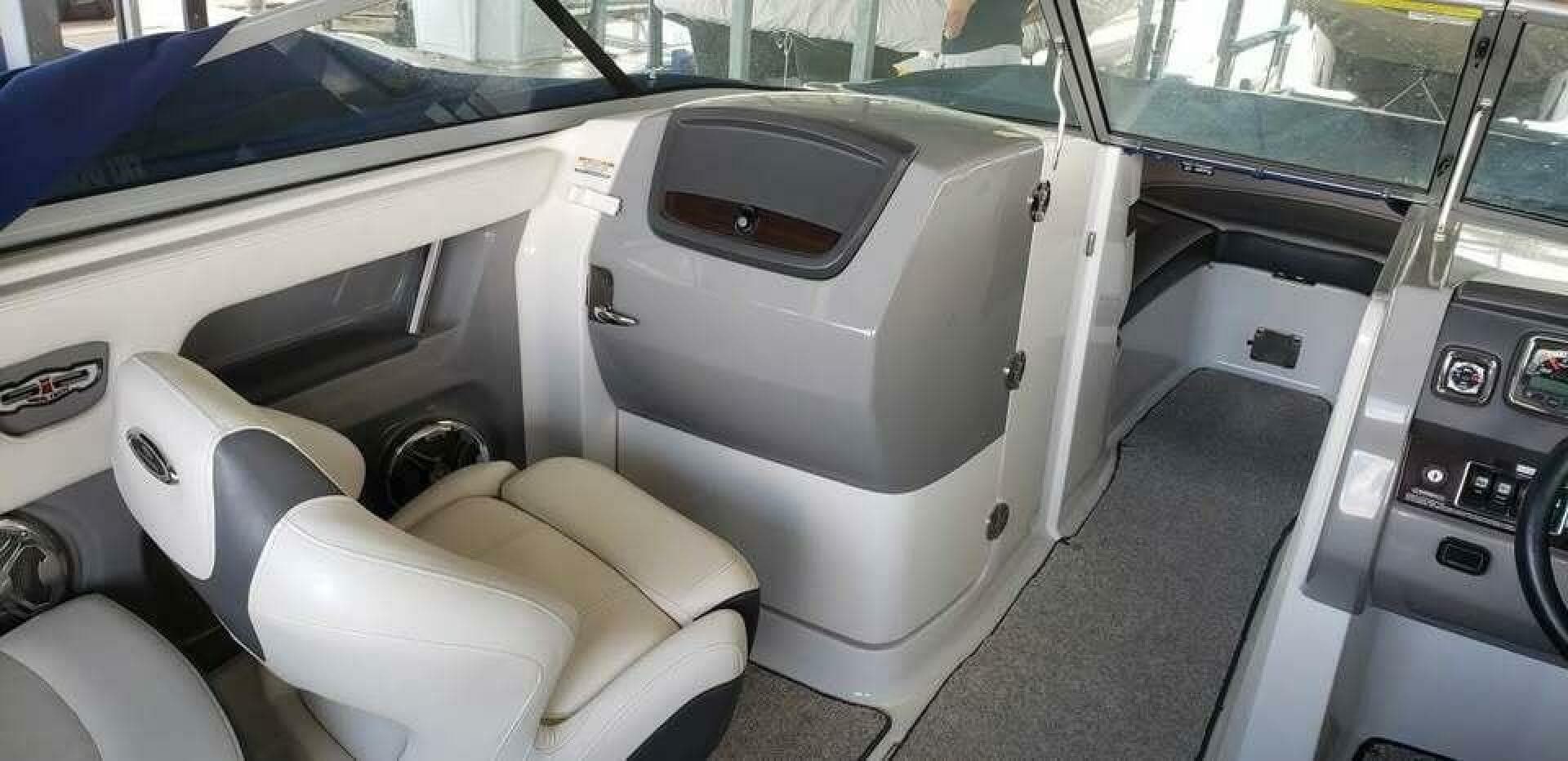 2013 Chaparral 246 Ssi — photo 9