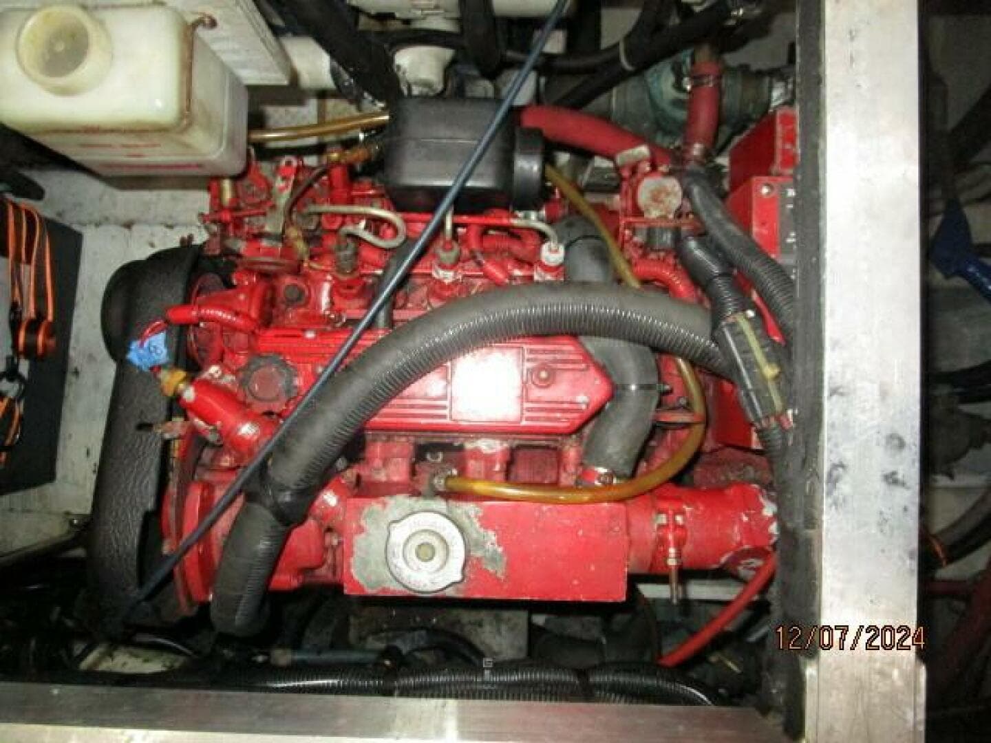 1999 Carver 40 Cockpit — photo 62