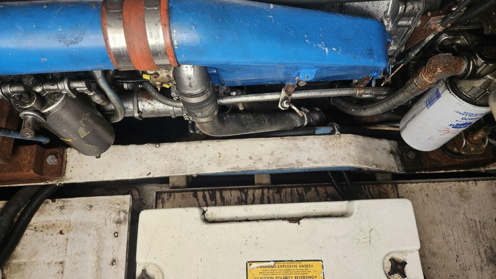 1990 Trojan 11M Express — photo 40