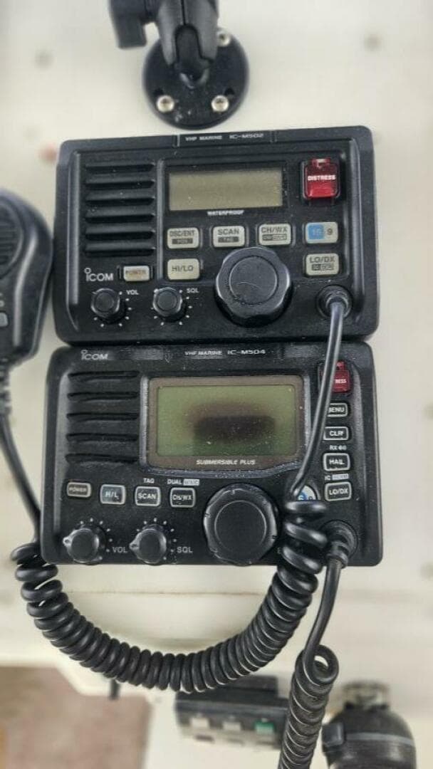 1990 Trojan 11M Express — photo 7