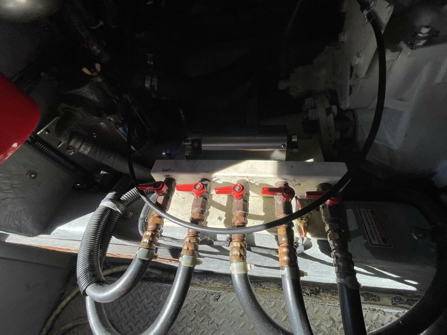 1998 Sea Ray 480 Sedan Bridge — photo 52