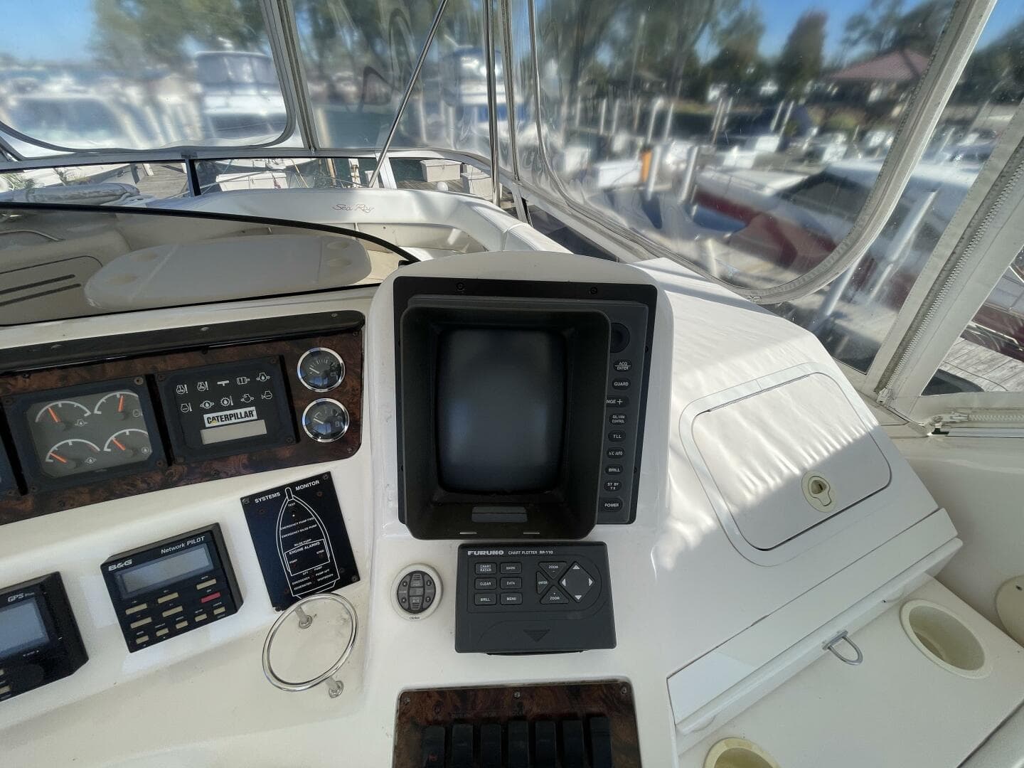 1998 Sea Ray 480 Sedan Bridge — photo 17