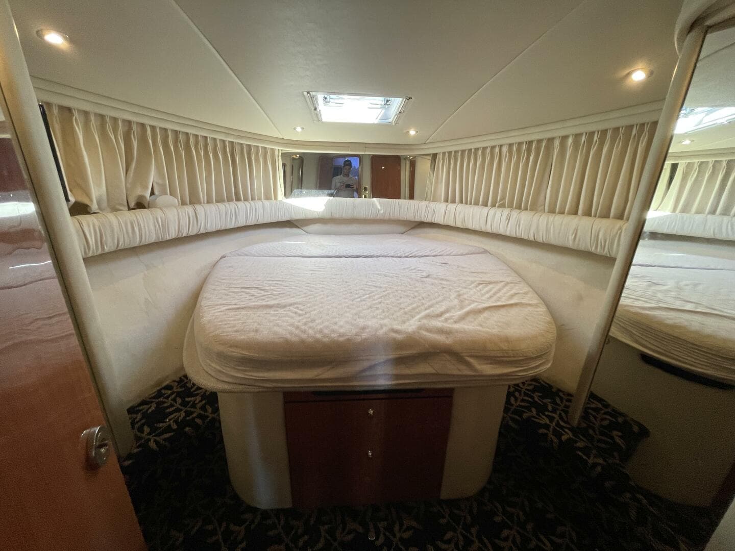 1998 Sea Ray 480 Sedan Bridge — photo 43