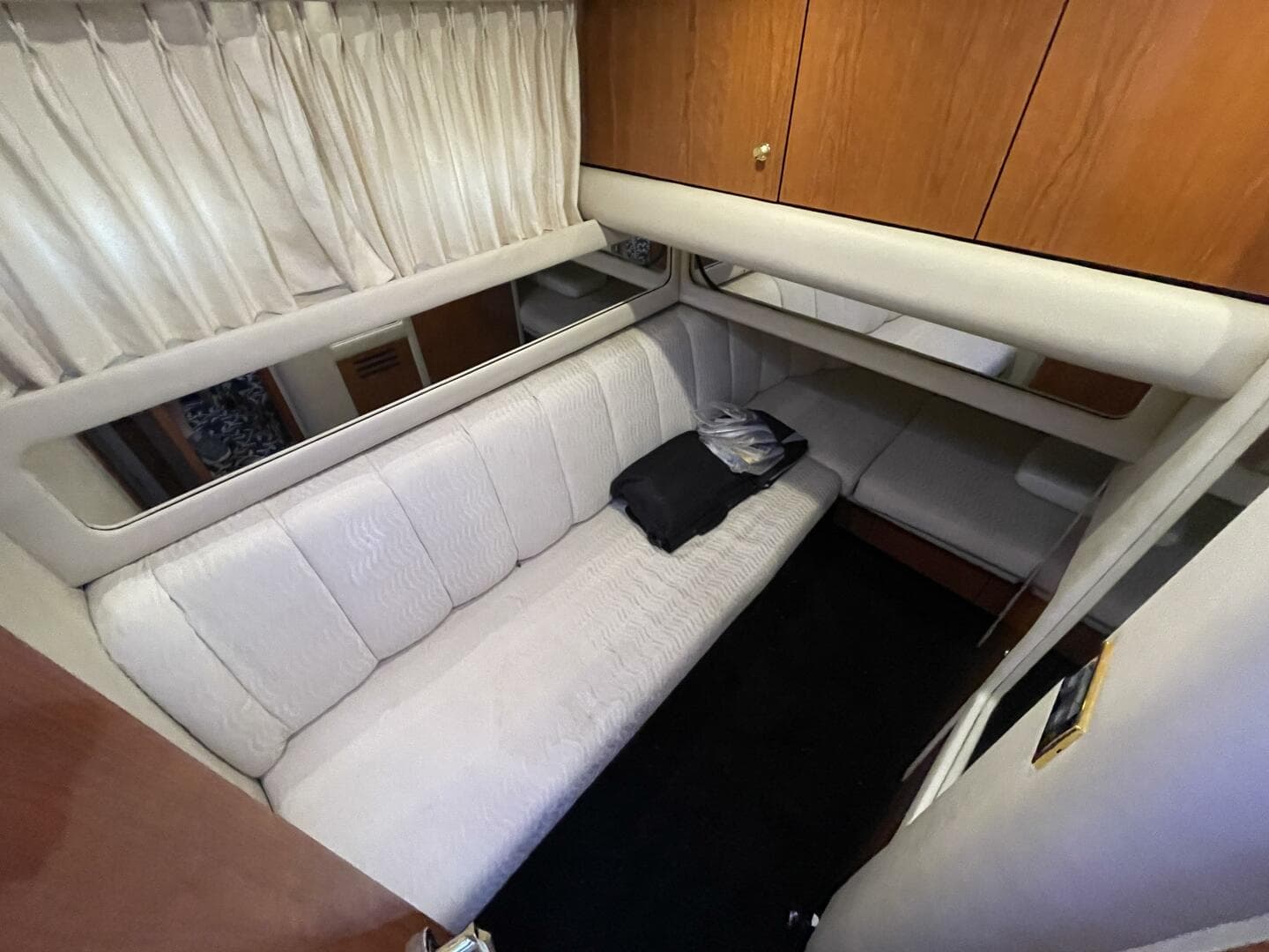 1998 Sea Ray 480 Sedan Bridge — photo 39