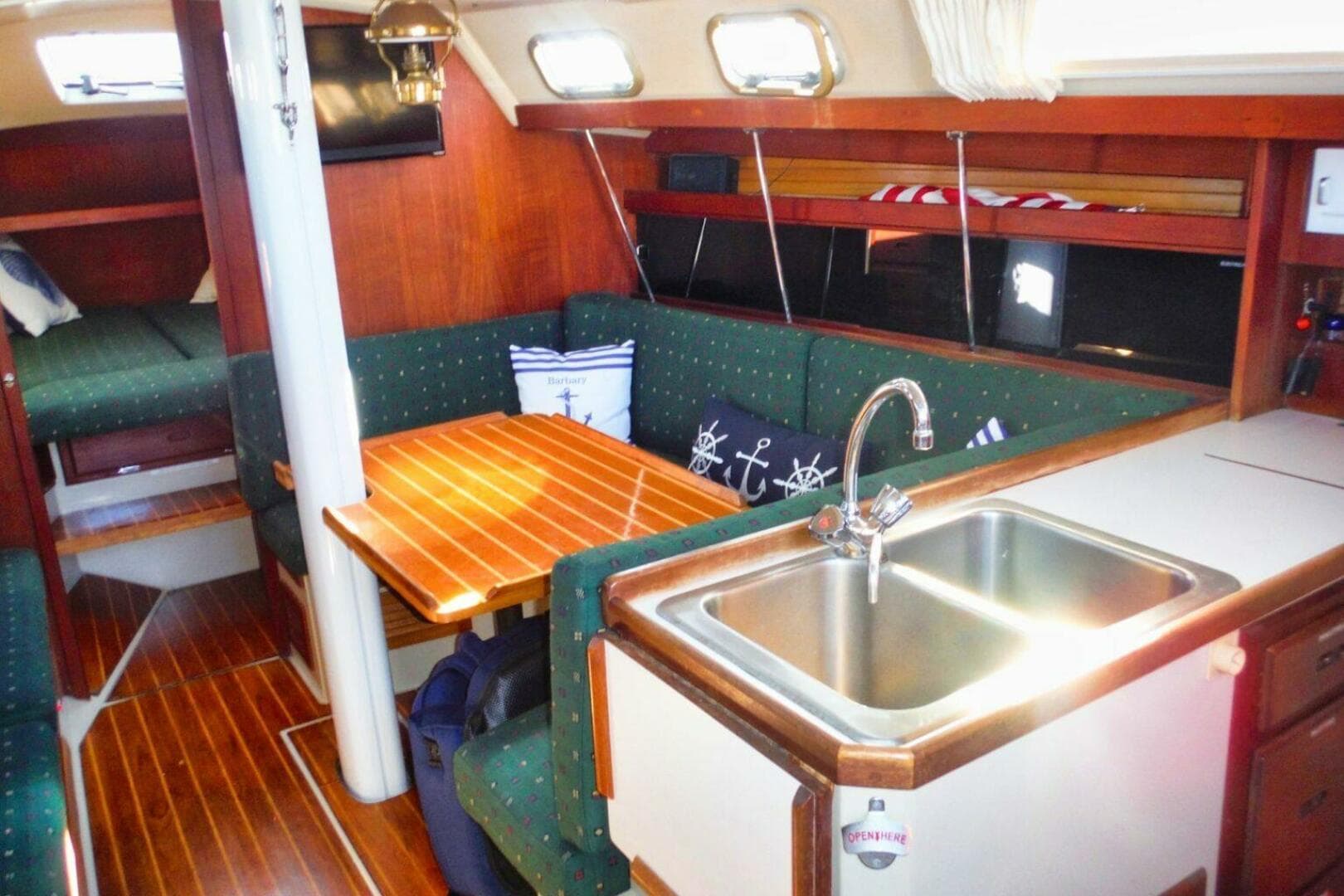 1988 Catalina 34 — photo 14