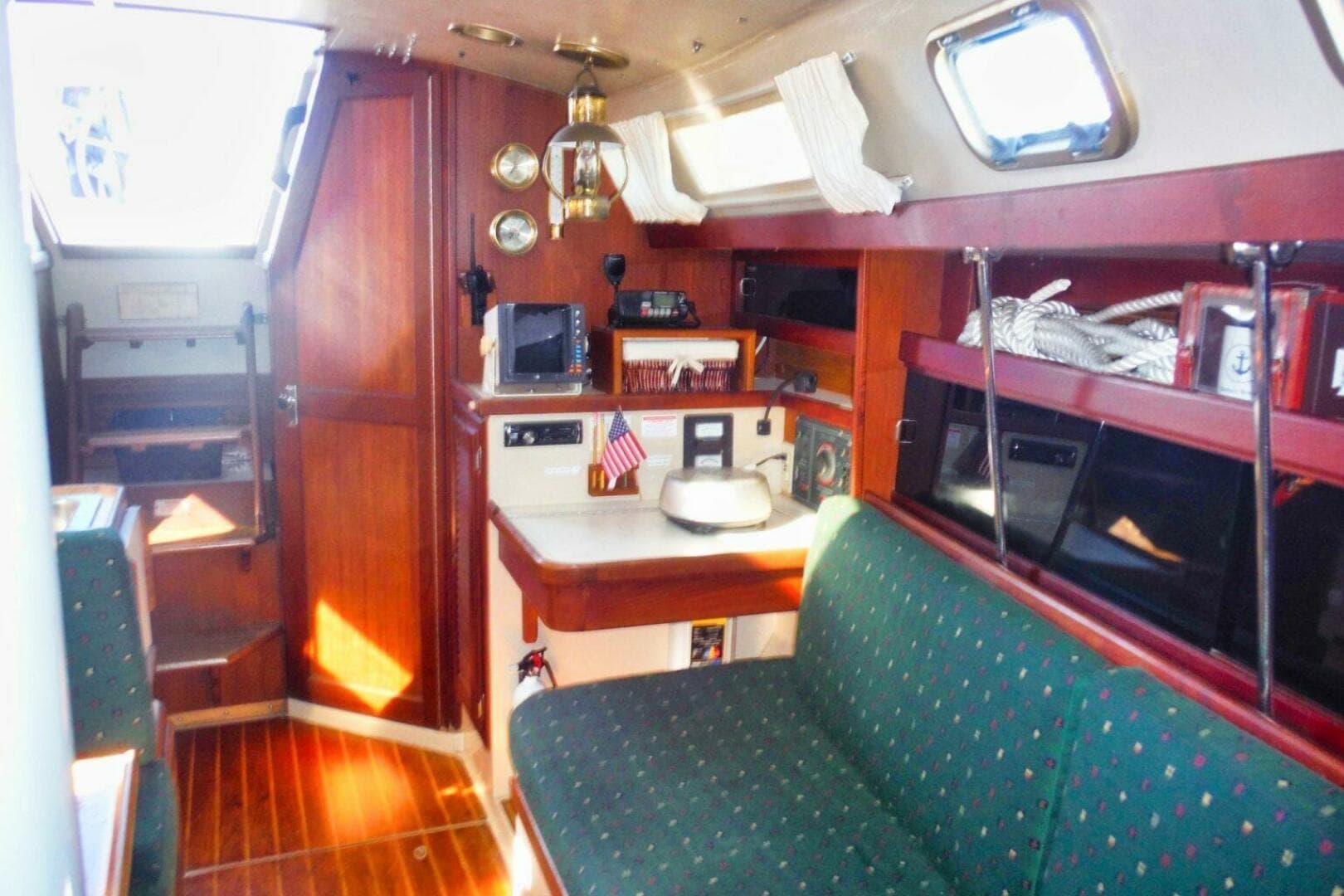 1988 Catalina 34 — photo 21