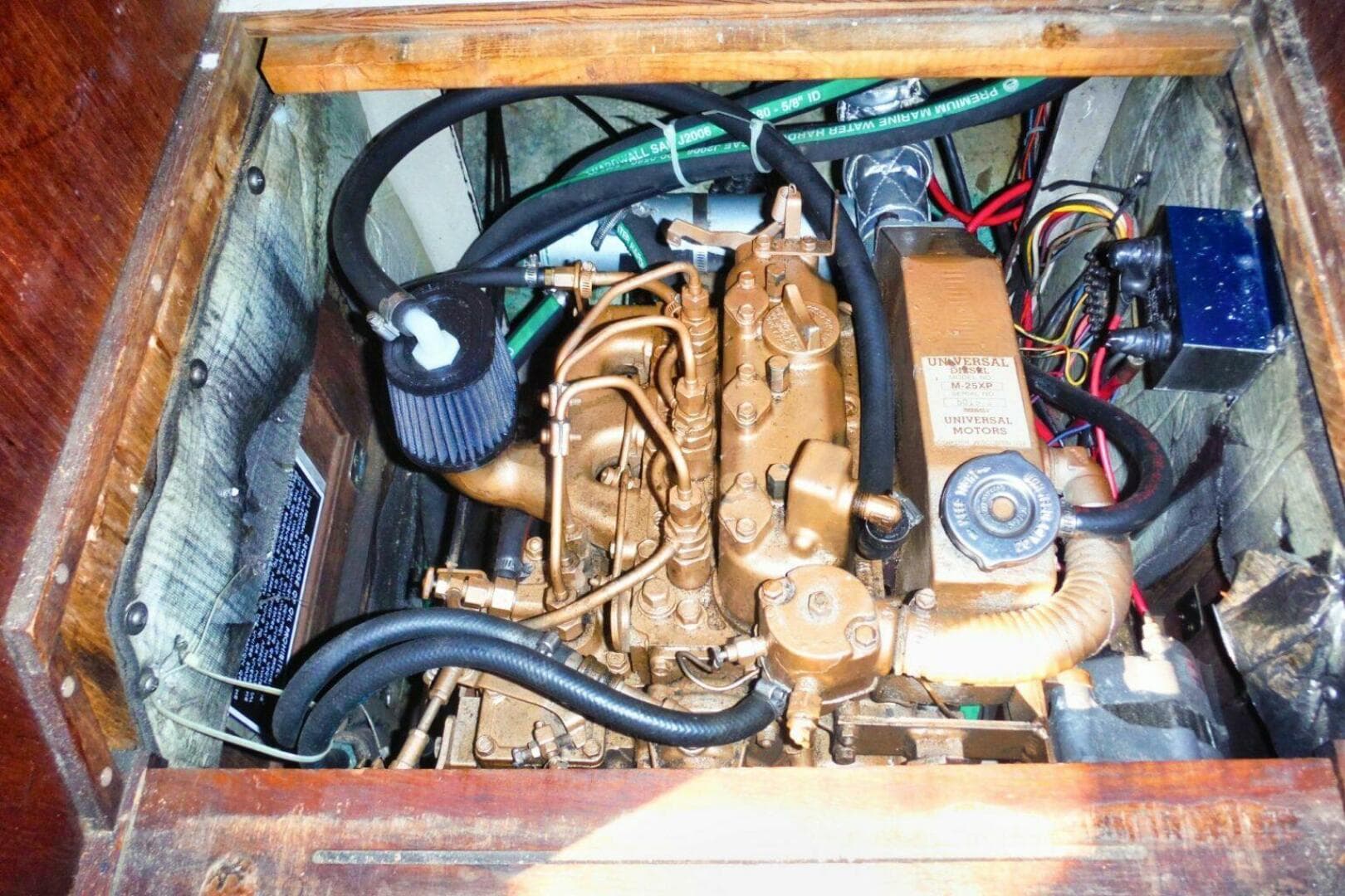 1988 Catalina 34 — photo 25