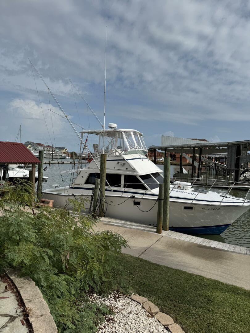 1983 Bertram 385 Convertible — photo 28