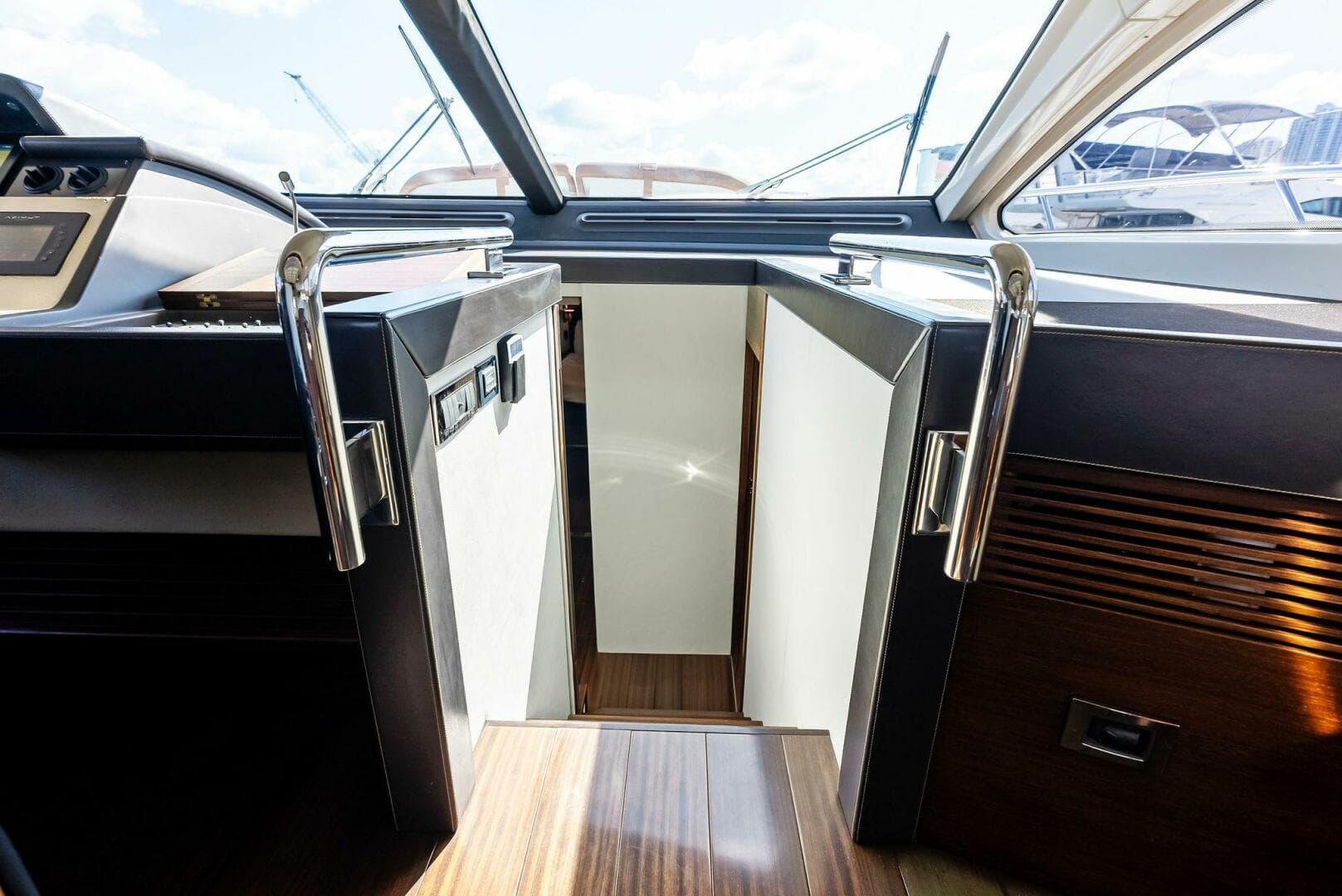 2014 Azimut 72S — photo 35