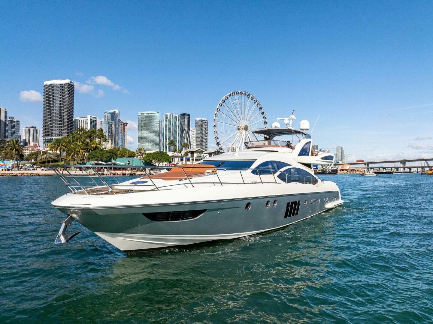 2014 Azimut 72S — photo 2