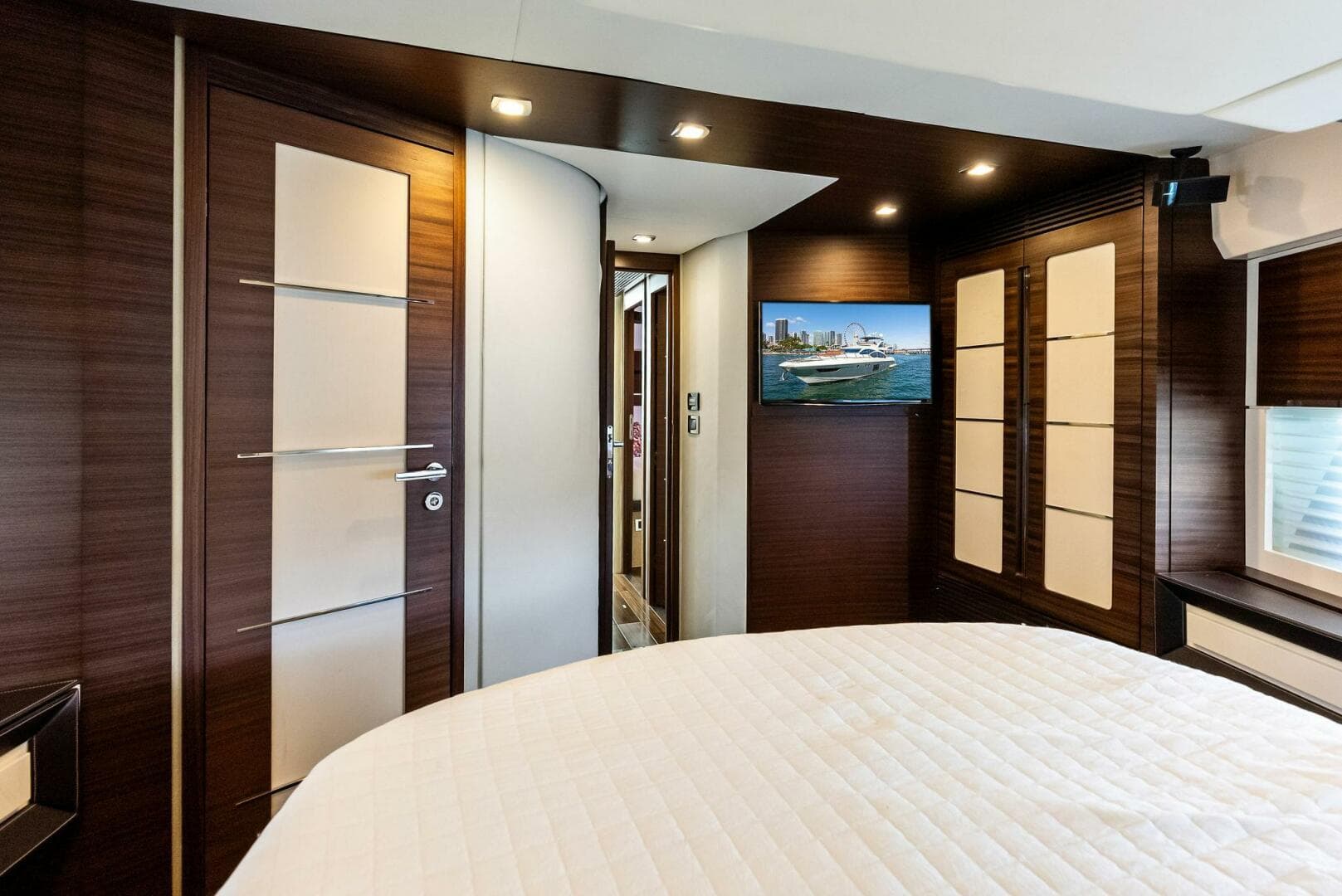 2014 Azimut 72S — photo 50