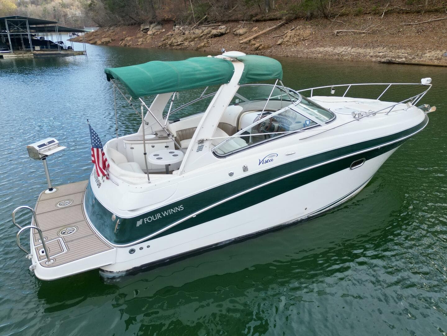 2004 Four Winns Vista 288 — photo 1