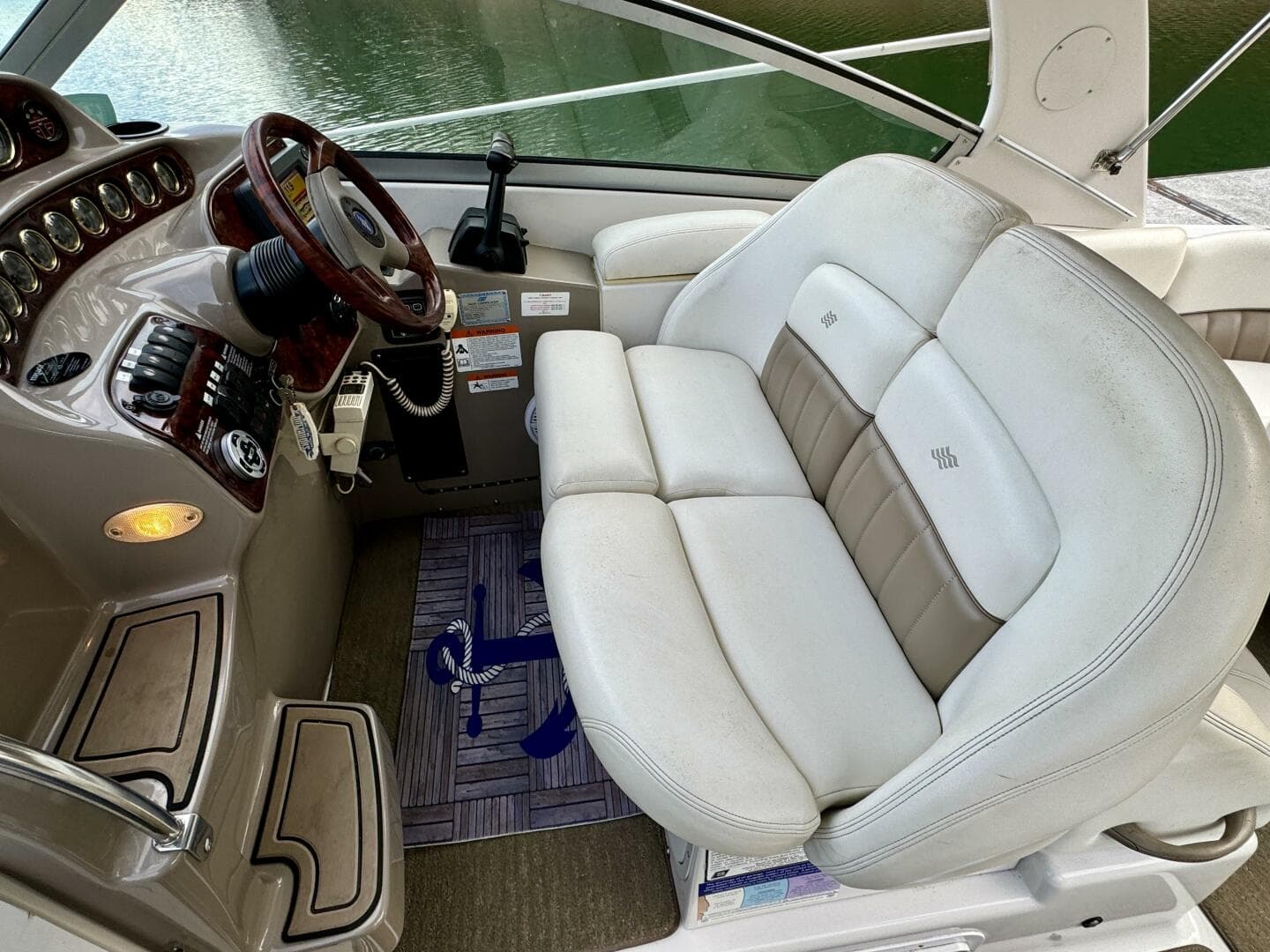 2004 Four Winns Vista 288 — photo 25