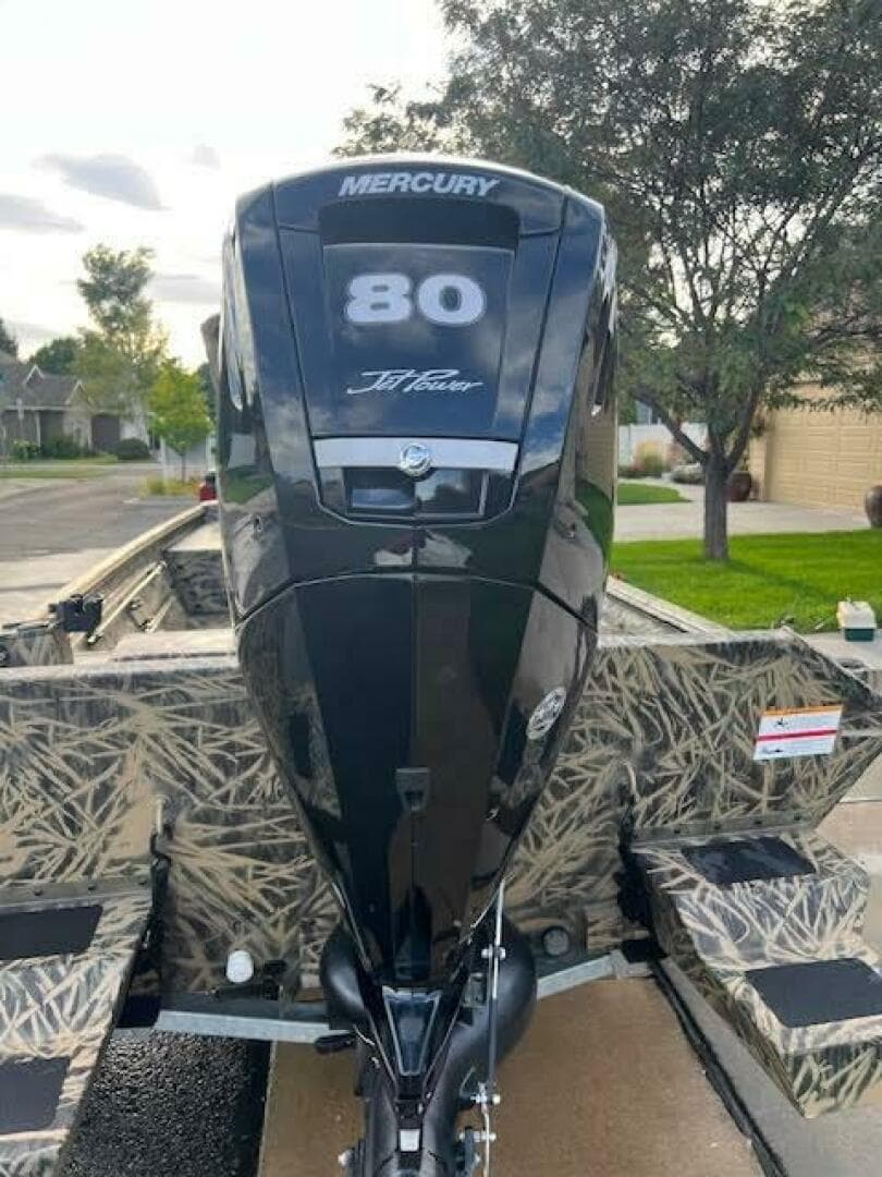 2023 Lowe Roughneck 1860 — photo 15