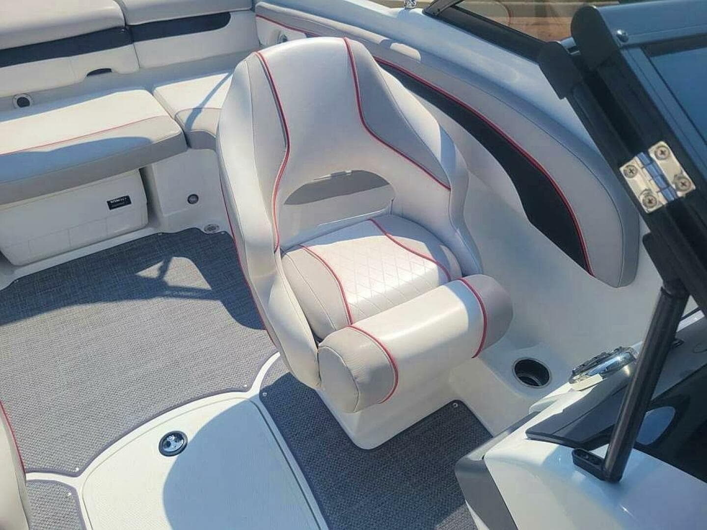 2019 Tahoe 700 — photo 13