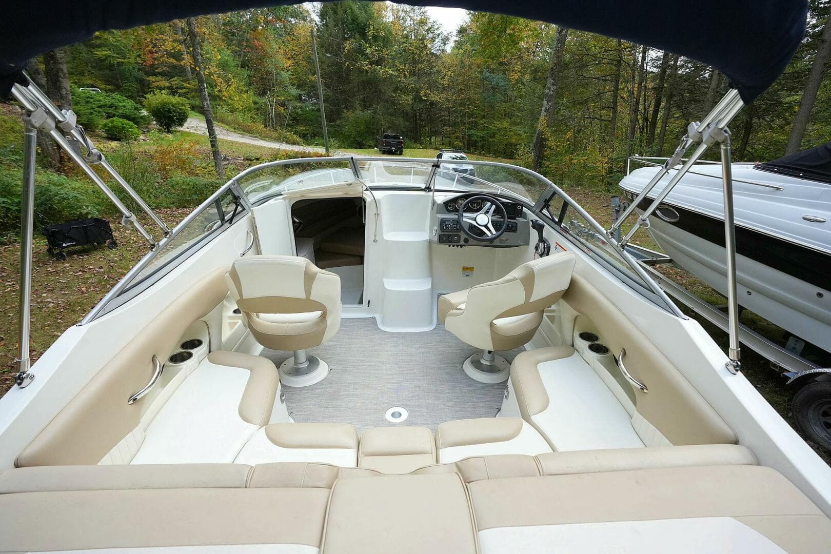 2016 Stingray 225 Cr — photo 9