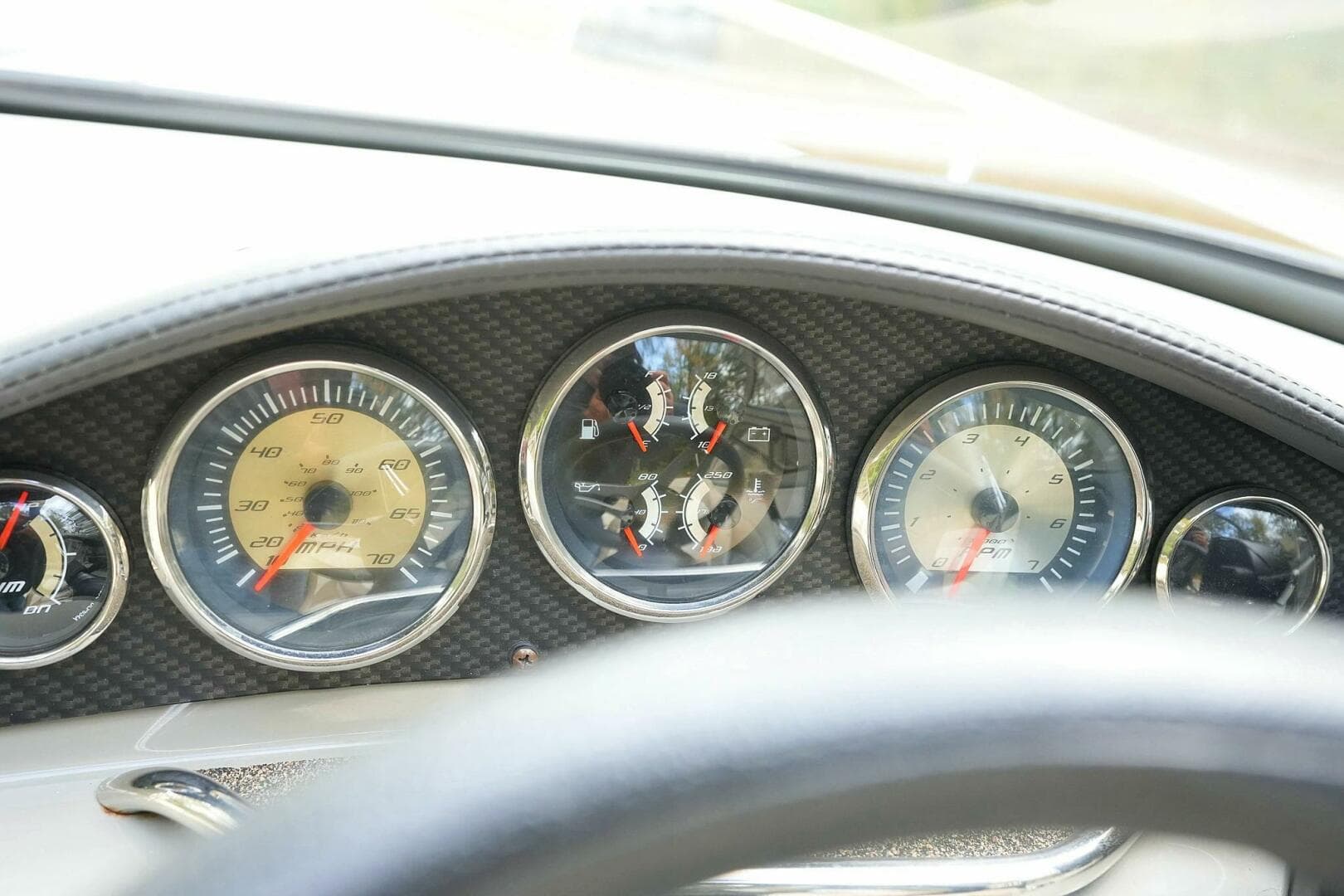 2016 Stingray 225 Cr — photo 74