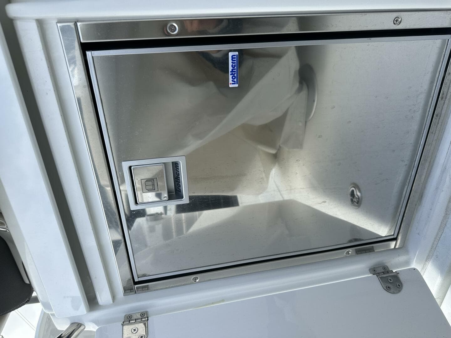 2023 Jeanneau Leader 9.0 CC — photo 9