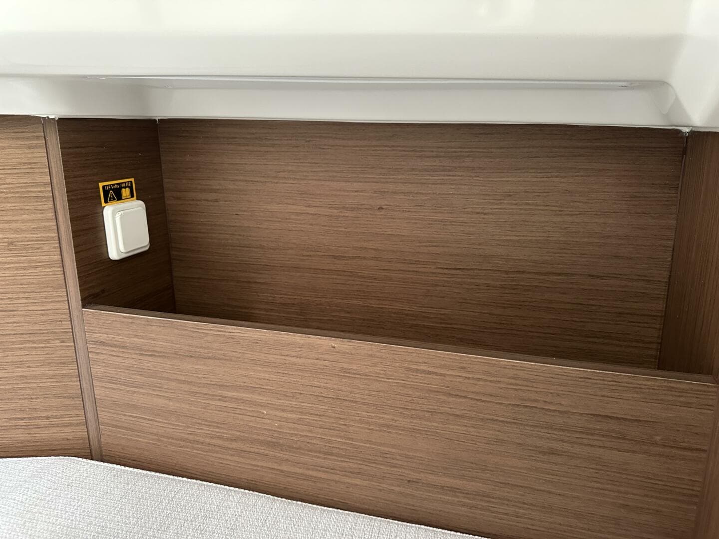 2023 Jeanneau Leader 9.0 CC — photo 30