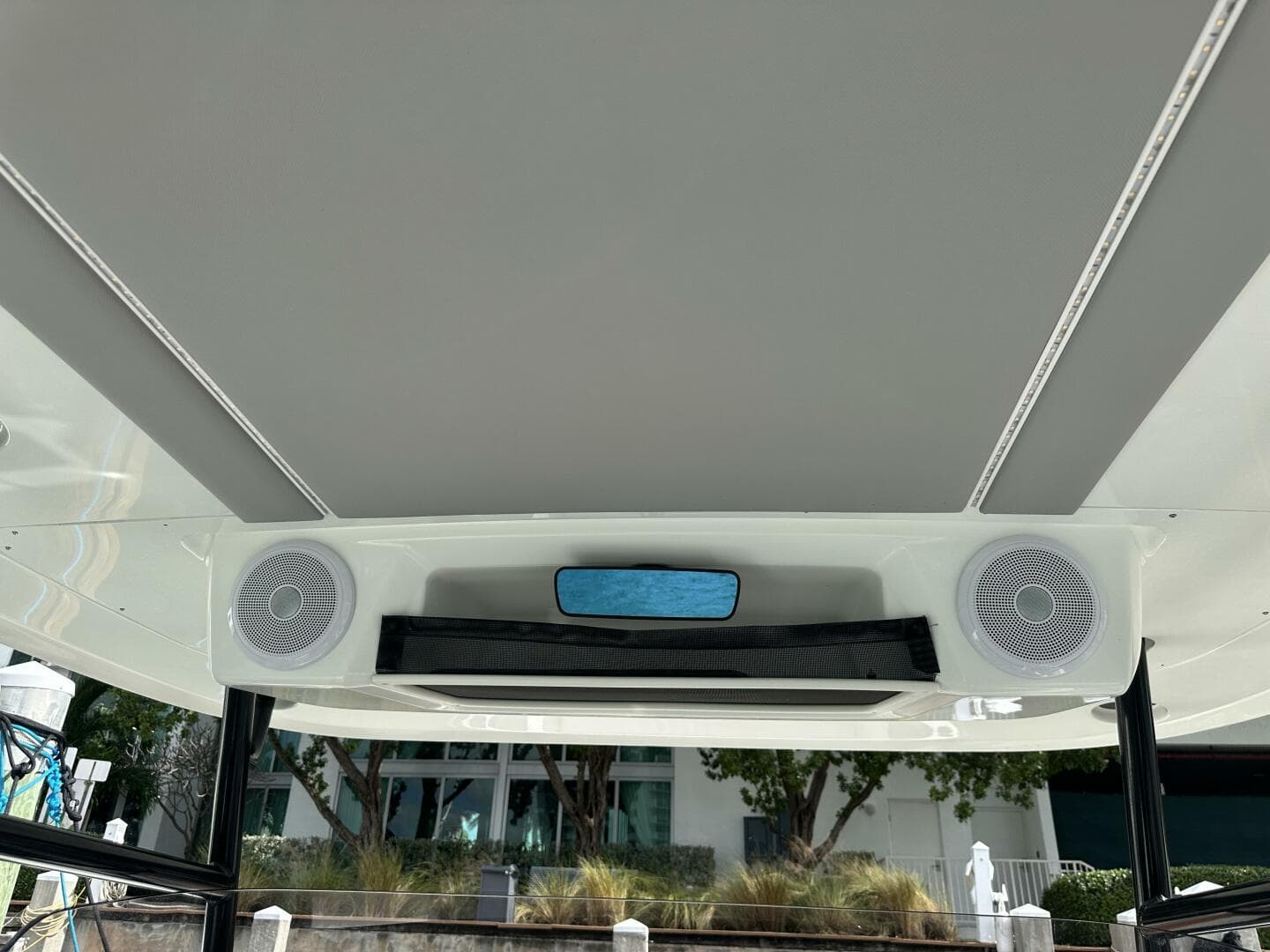 2023 Jeanneau Leader 9.0 CC — photo 10