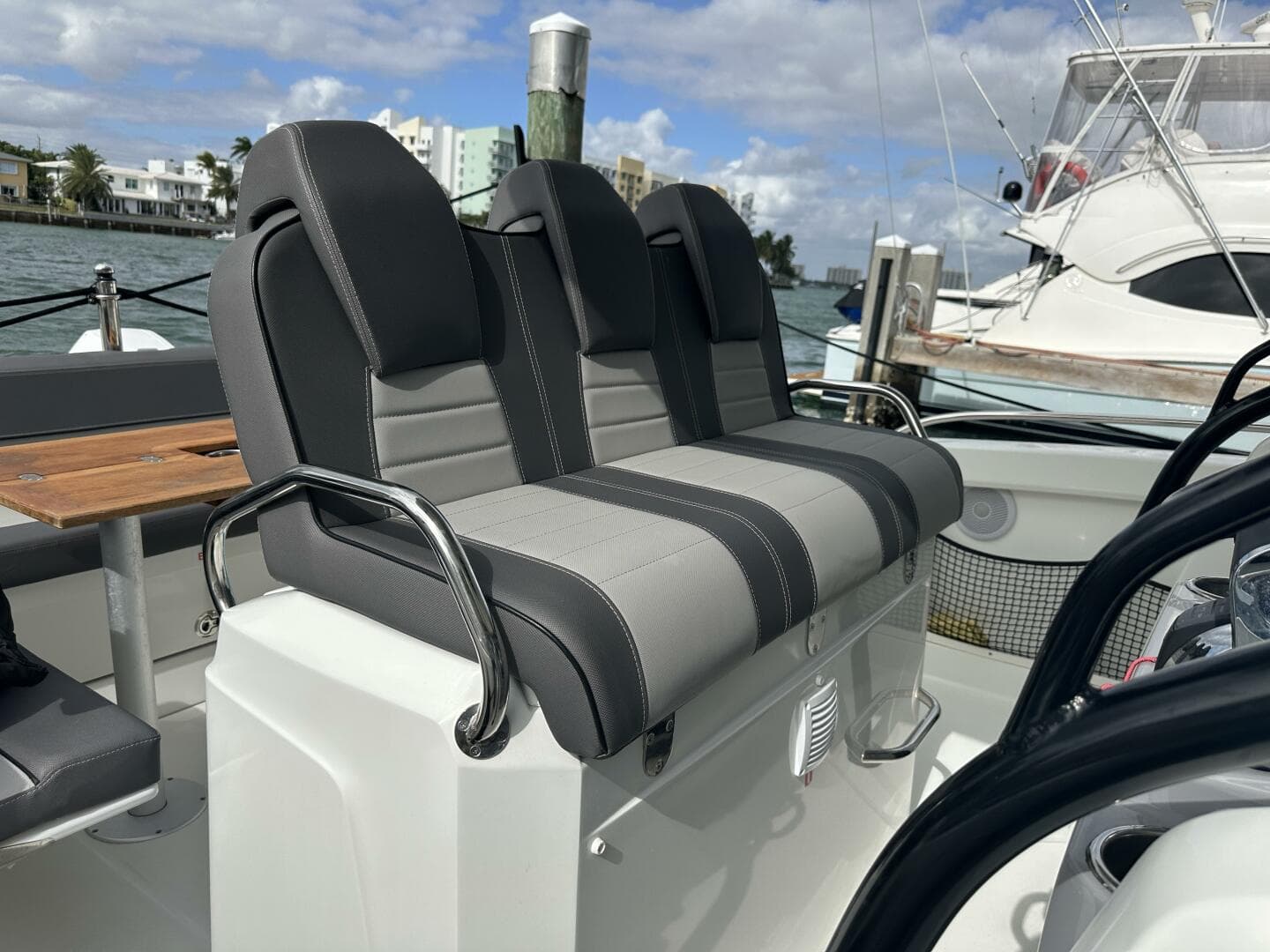 2023 Jeanneau Leader 9.0 CC — photo 11