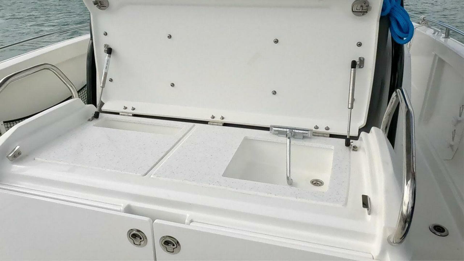 2023 Jeanneau Leader 9.0 CC — photo 7