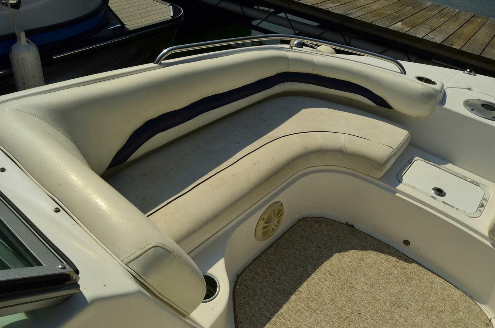 2011 Hurricane Sundeck 217 — photo 33