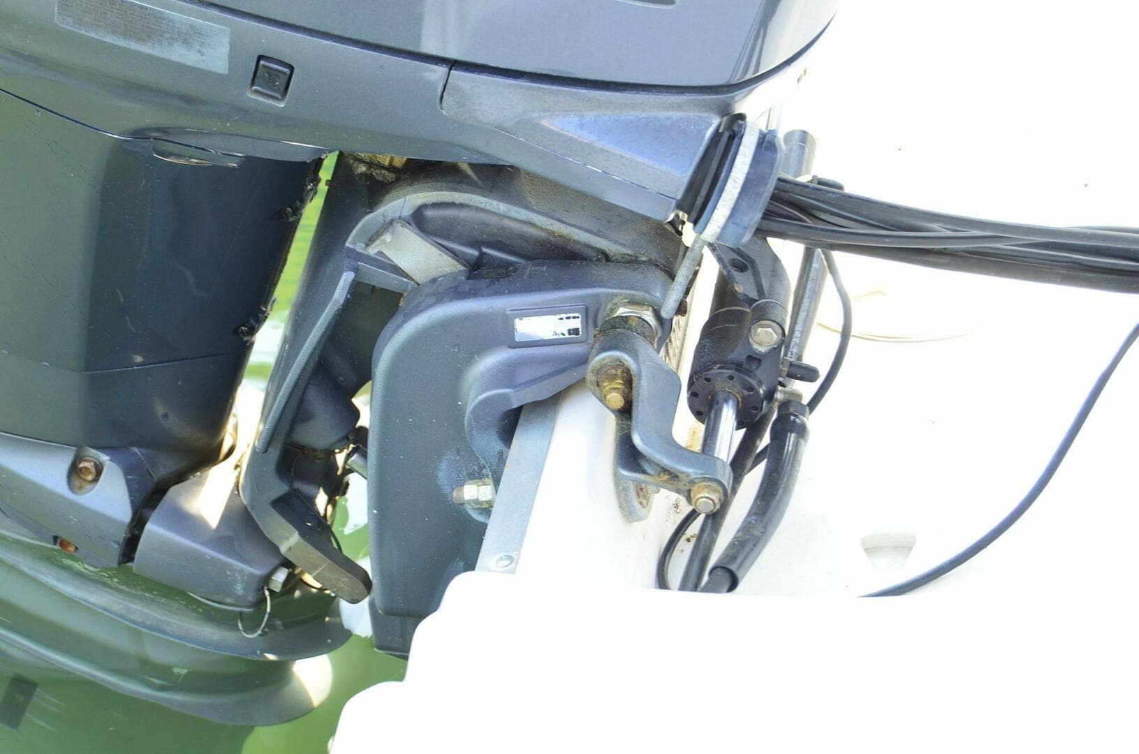 2011 Hurricane Sundeck 217 — photo 21