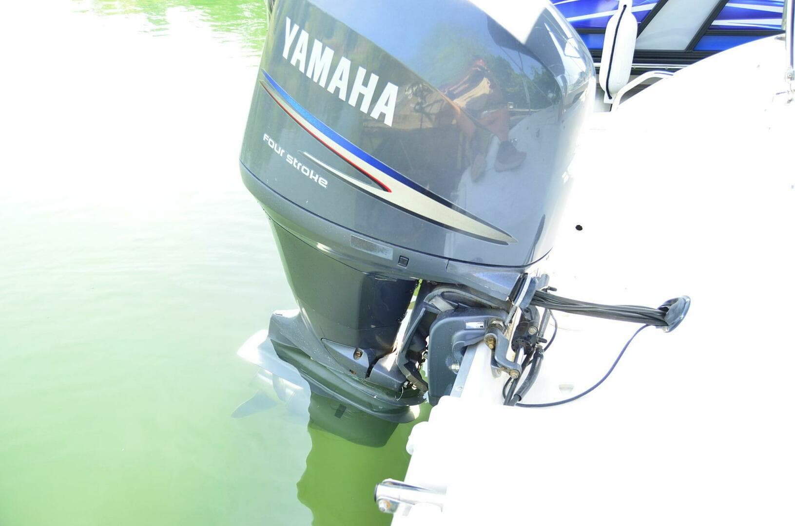 2011 Hurricane Sundeck 217 — photo 25