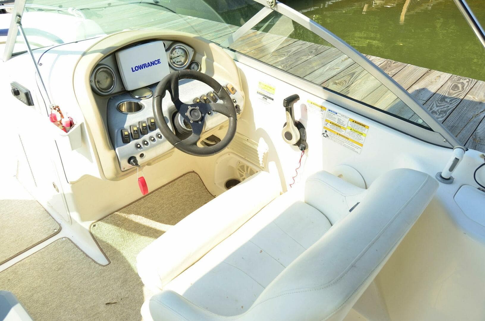 2011 Hurricane Sundeck 217 — photo 45