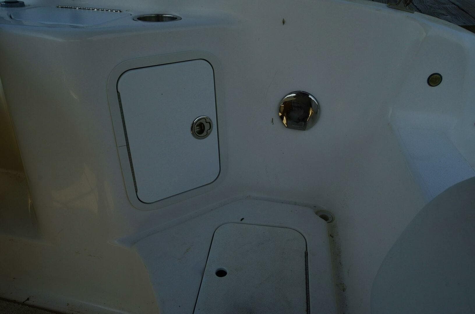 2011 Hurricane Sundeck 217 — photo 48