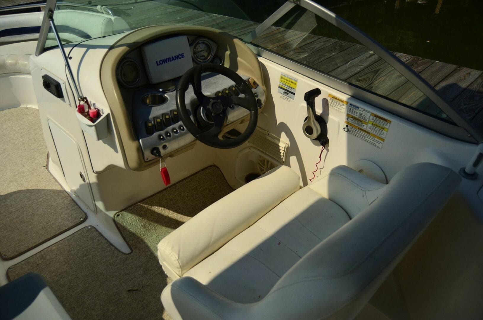 2011 Hurricane Sundeck 217 — photo 49