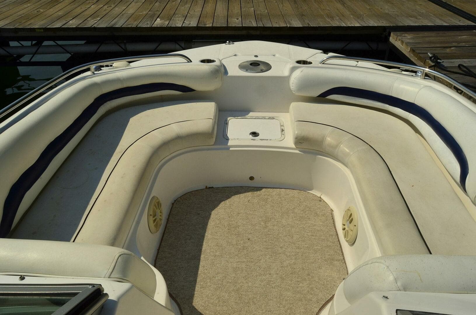 2011 Hurricane Sundeck 217 — photo 38