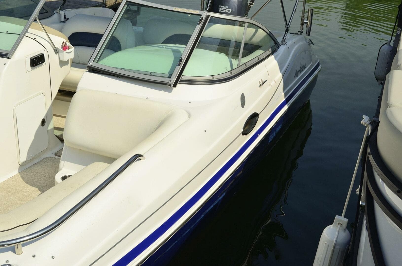 2011 Hurricane Sundeck 217 — photo 5