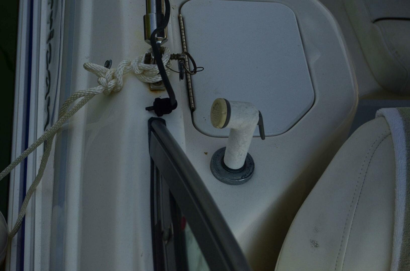 2011 Hurricane Sundeck 217 — photo 46