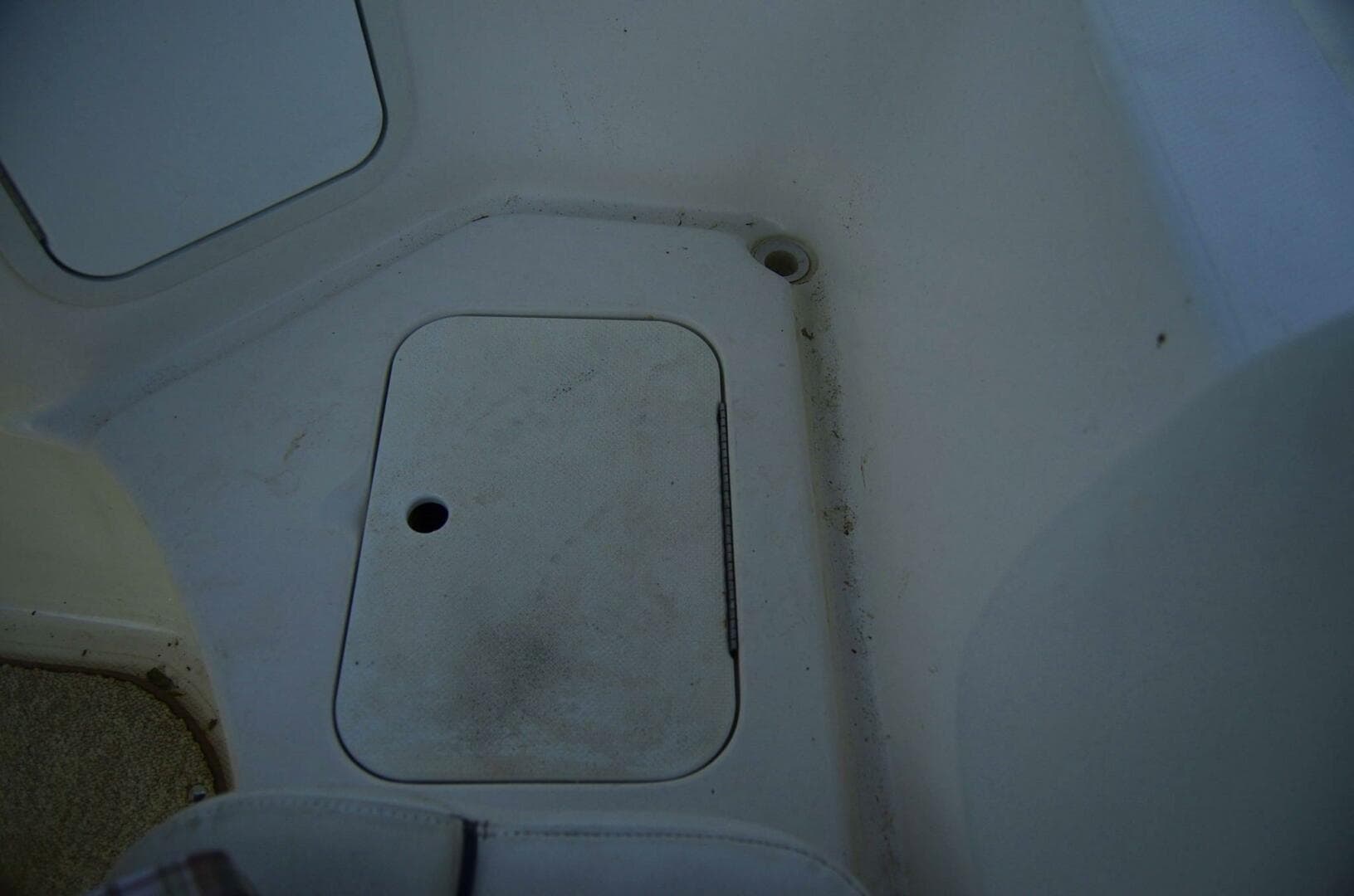 2011 Hurricane Sundeck 217 — photo 37