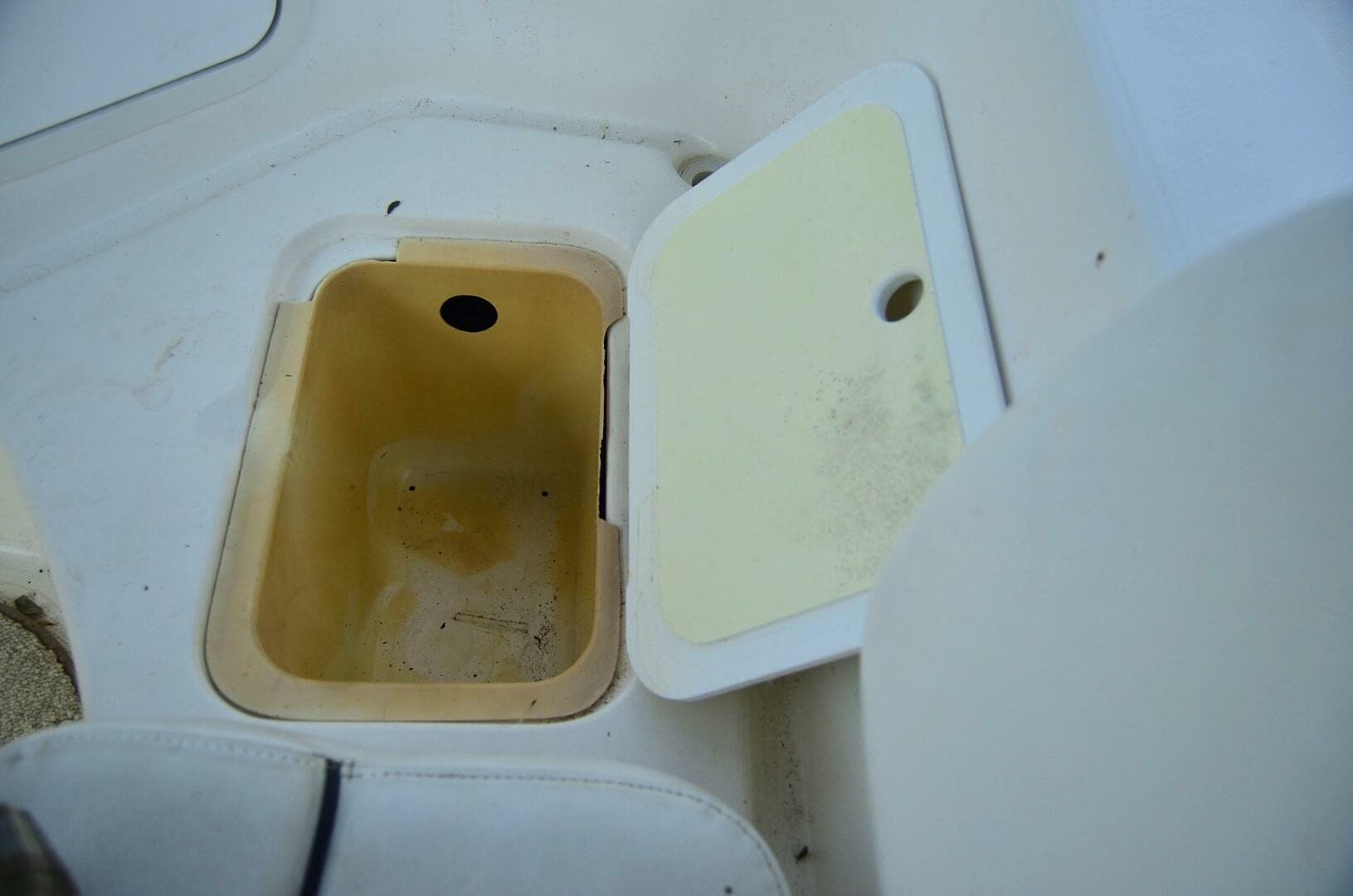 2011 Hurricane Sundeck 217 — photo 81